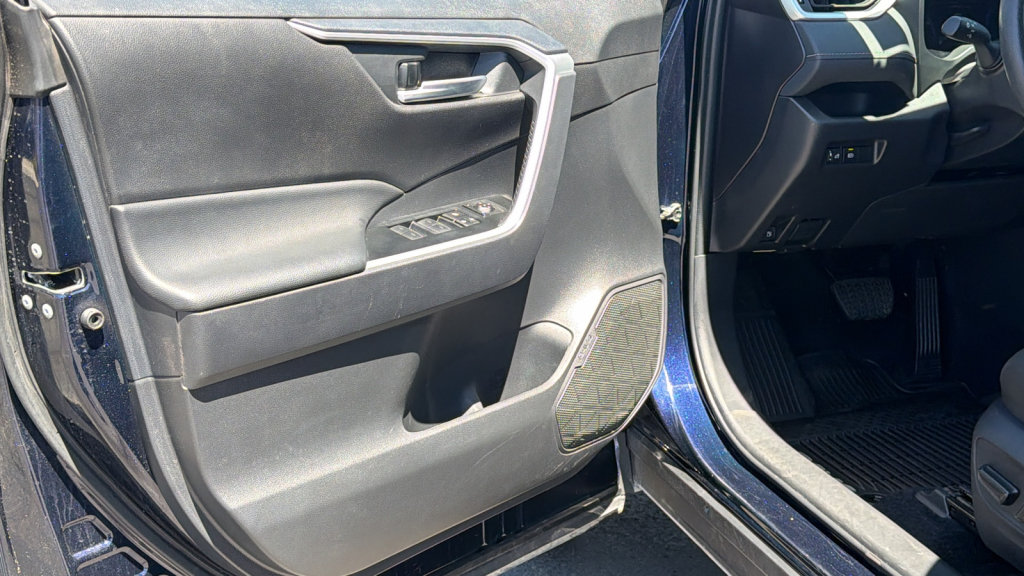 Certified 2025 Toyota RAV4 XLE AWD/4WD image 23