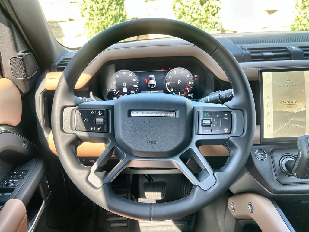 New 2026 Land Rover Defender 110 X-Dynamic SE AWD/4WD image 21