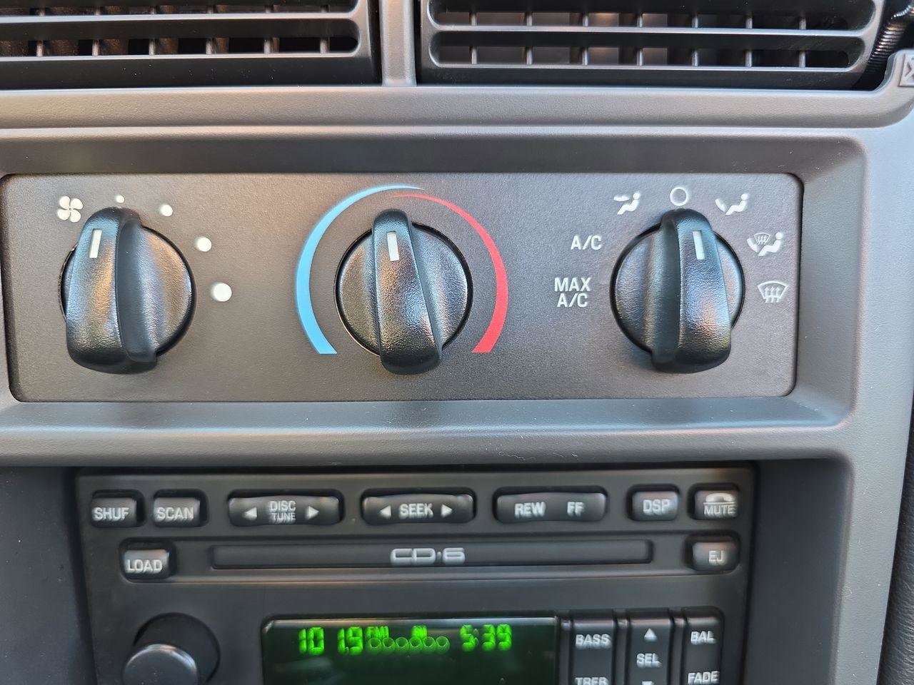 Used 2002 Ford Mustang GT image 25