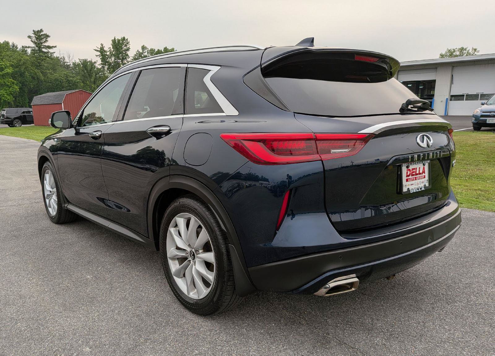 Used 2019 INFINITI QX50 Essential w/ Premium Heat Package AWD/4WD image 8