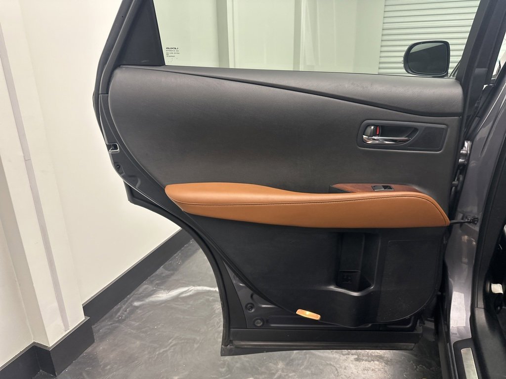 Used 2015 Lexus RX 450h AWD image 14