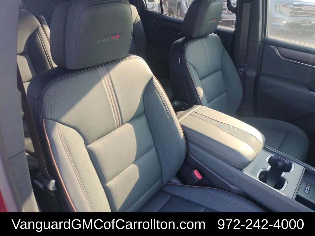 New 2026 GMC Acadia AT4 w/ LPO, Floor Liner Package image 31