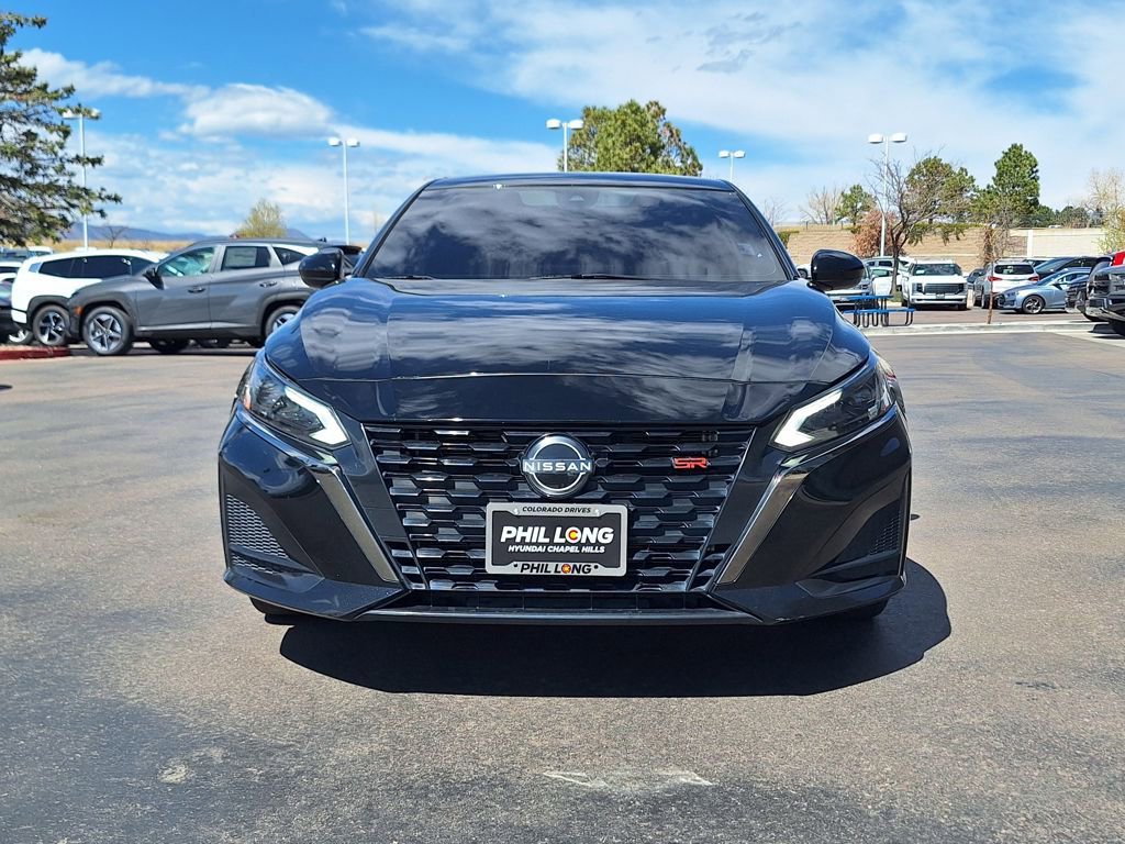 Used 2024 Nissan Altima 2.5 SR w/ SR Premium Package image 8