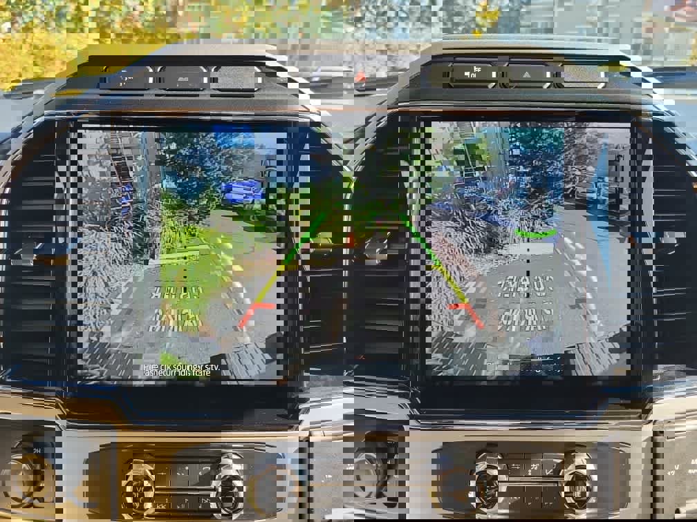 Used 2022 Ford F250 Lariat w/ Chrome Package image 13