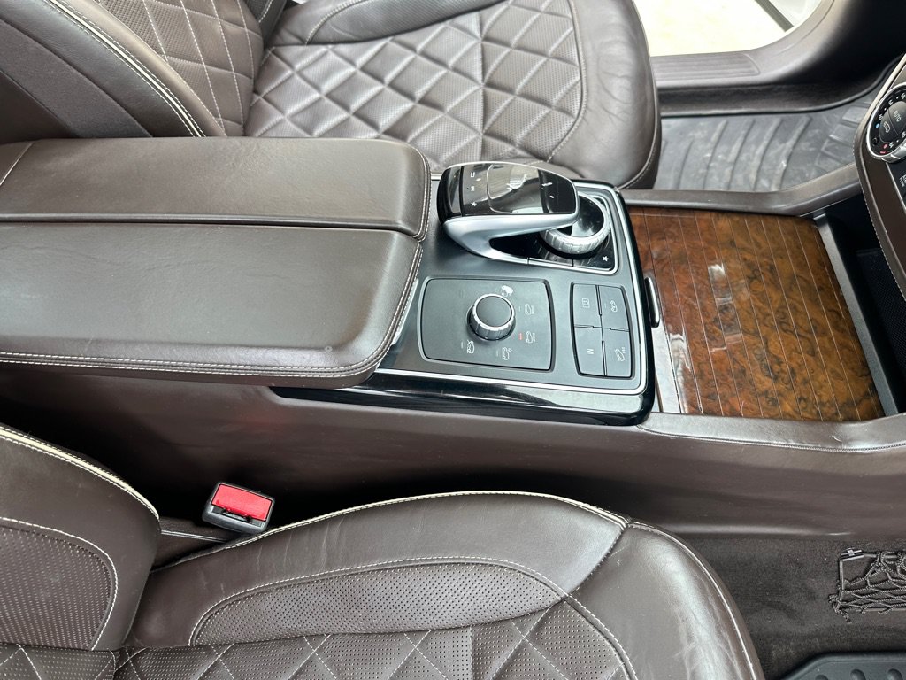 Used 2019 Mercedes-Benz GLS 550 4MATIC image 23