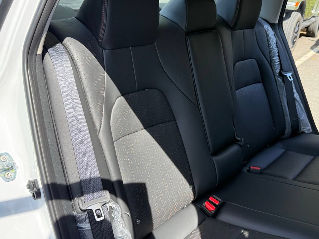 New 2026 Nissan Sentra SR w/ SR Premium Package FWD image 23