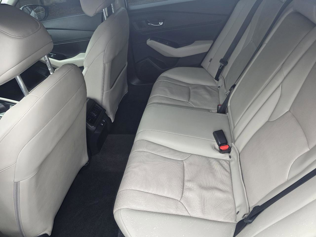 Used 2023 Honda Accord Touring image 10