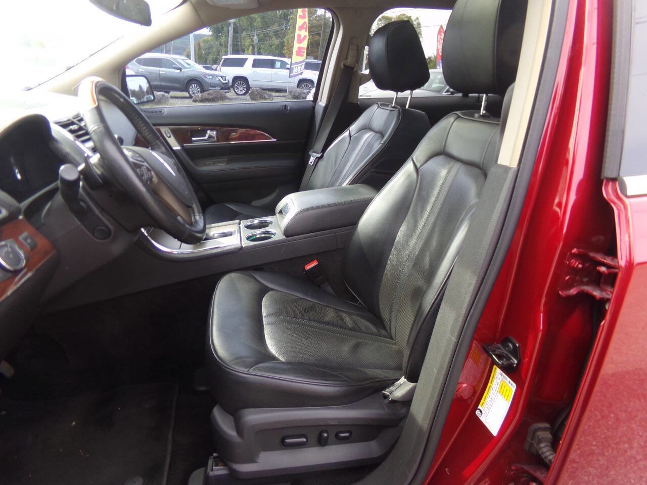 Used 2015 Lincoln MKX AWD w/ Equipment Group 102A image 23