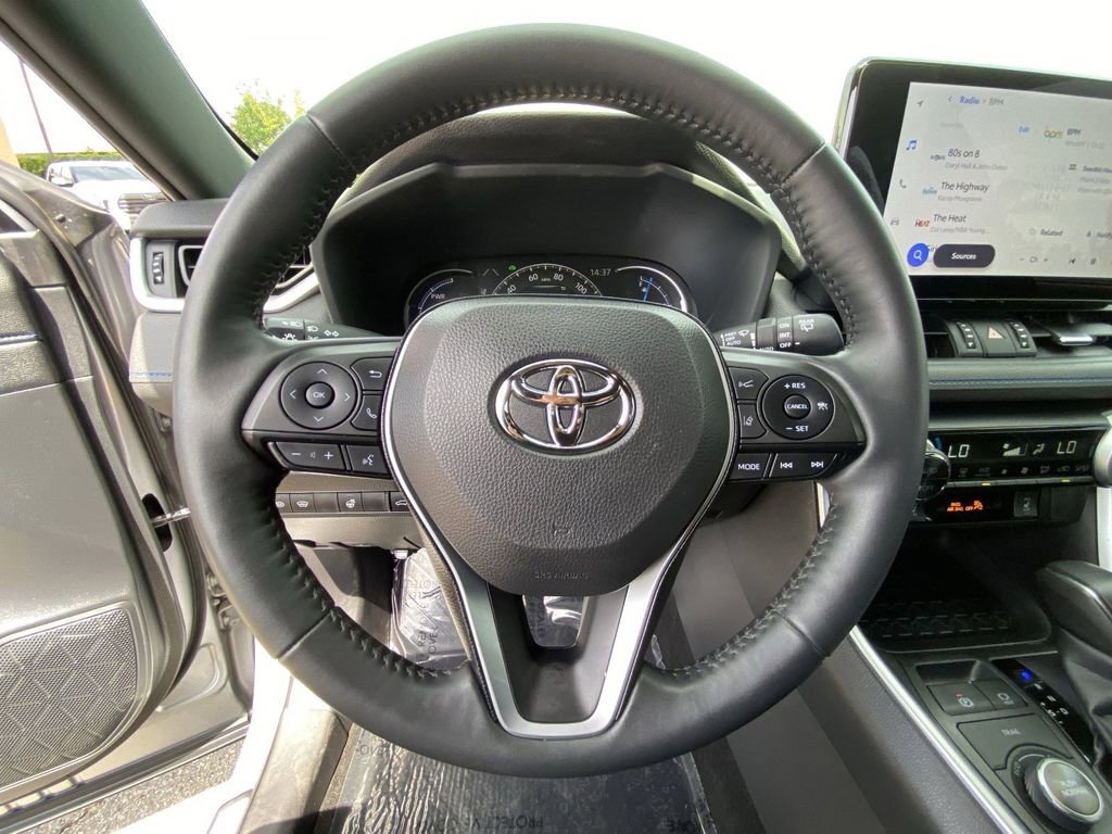 Certified 2024 Toyota RAV4 XSE w/ Weather Package AWD/4WD image 34