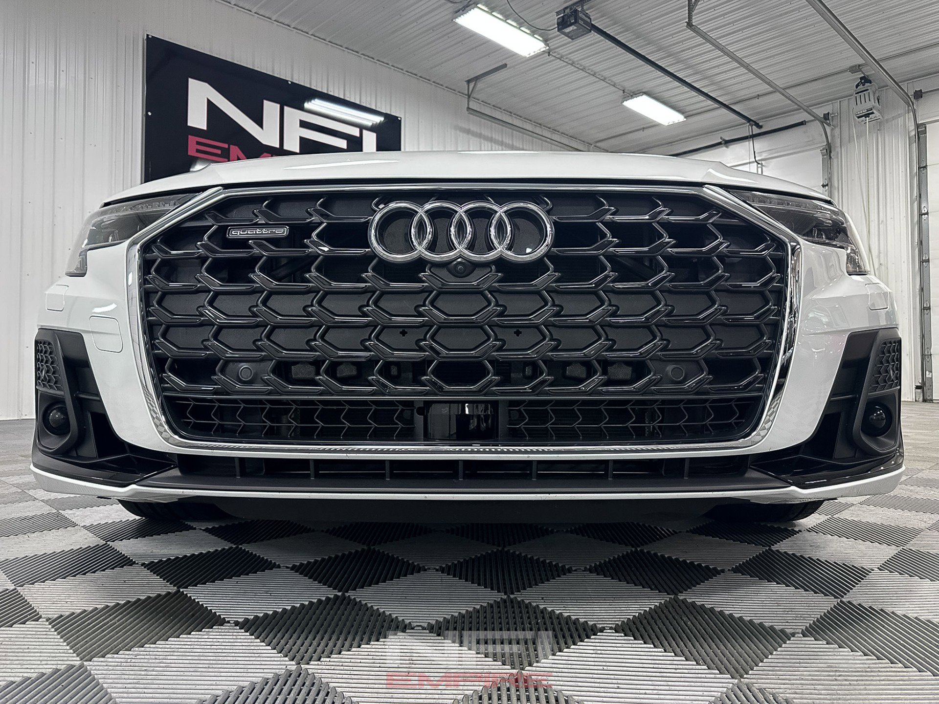 Used 2024 Audi A8 L 3.0T image 14