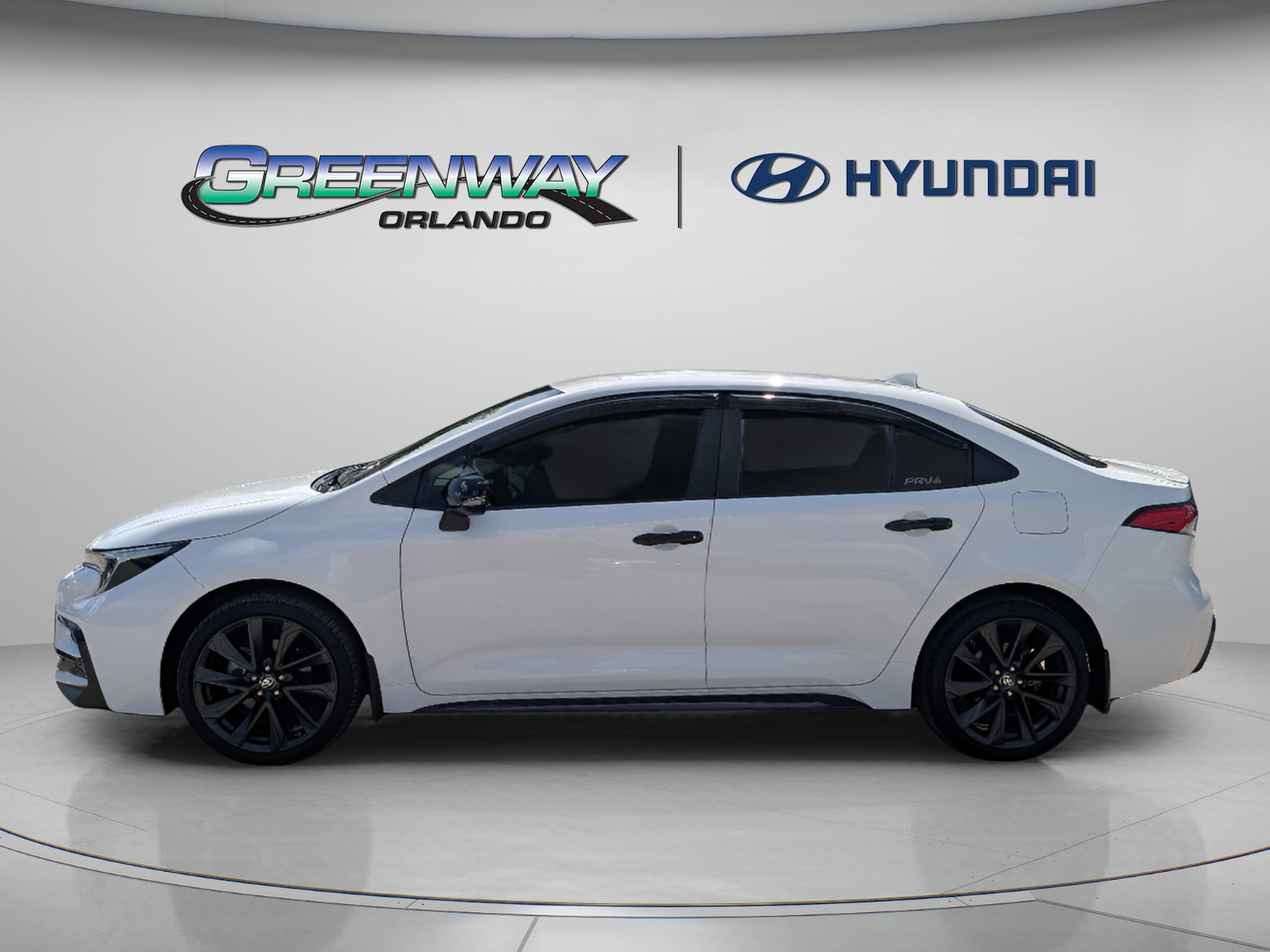Used 2024 Toyota Corolla SE FWD image 5