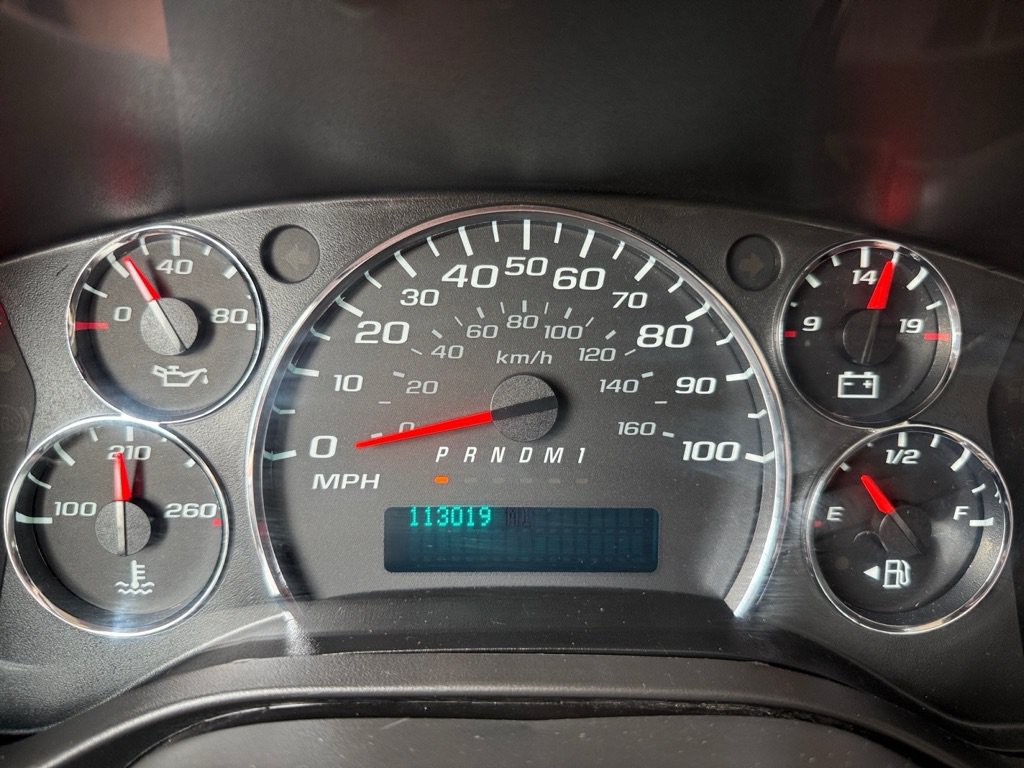 Used 2018 GMC Savana 3500 w/ Driver Convenience Package RWD image 13