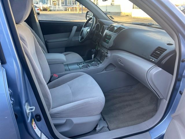 Used 2010 Toyota Highlander 4WD image 16