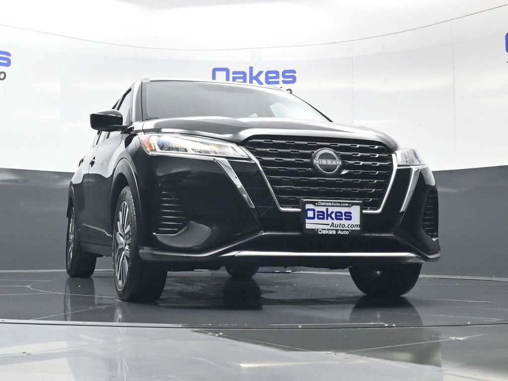 Used 2024 Nissan Kicks SV image 37
