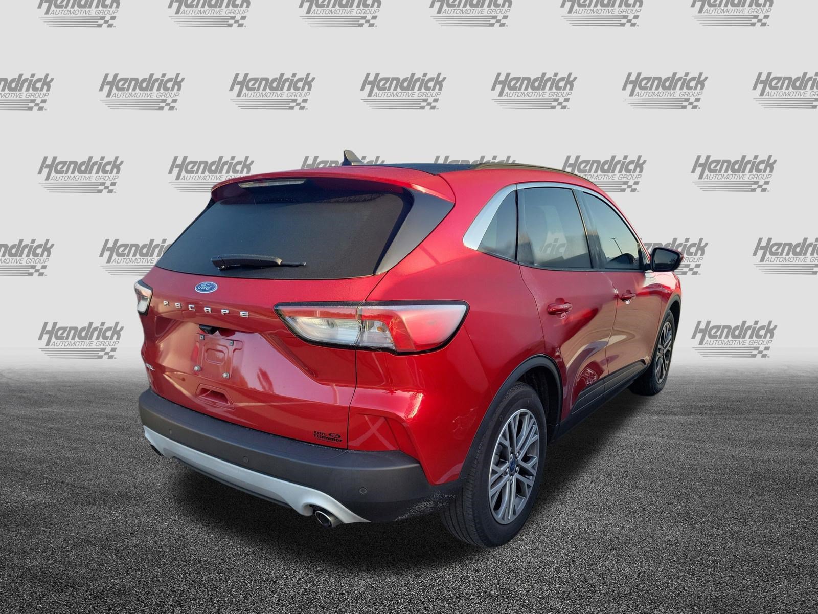 Used 2022 Ford Escape SEL w/ Technology Package FWD image 10