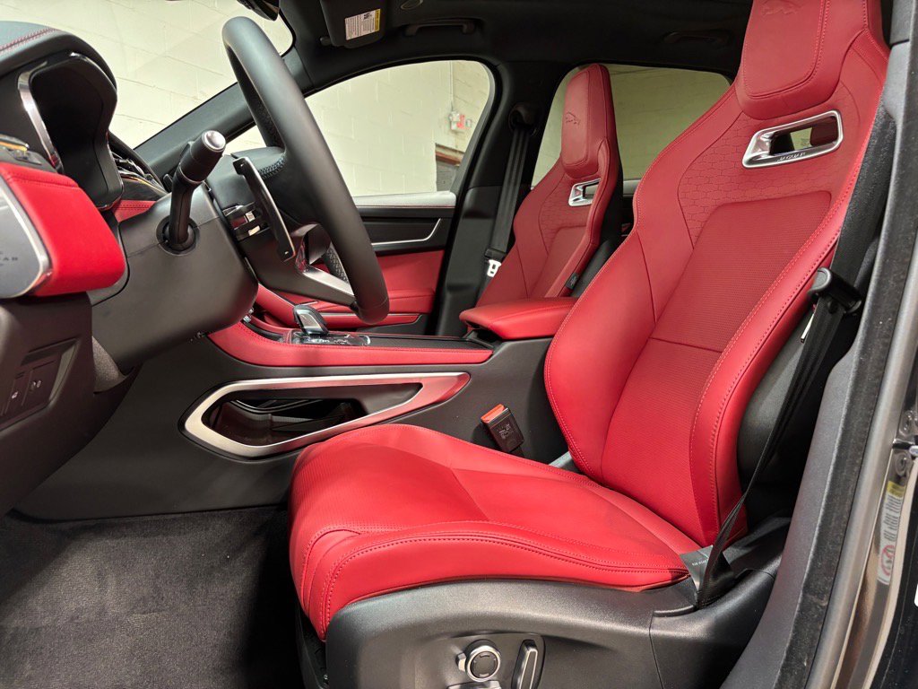 New 2026 Jaguar F-PACE R-Dynamic S image 23