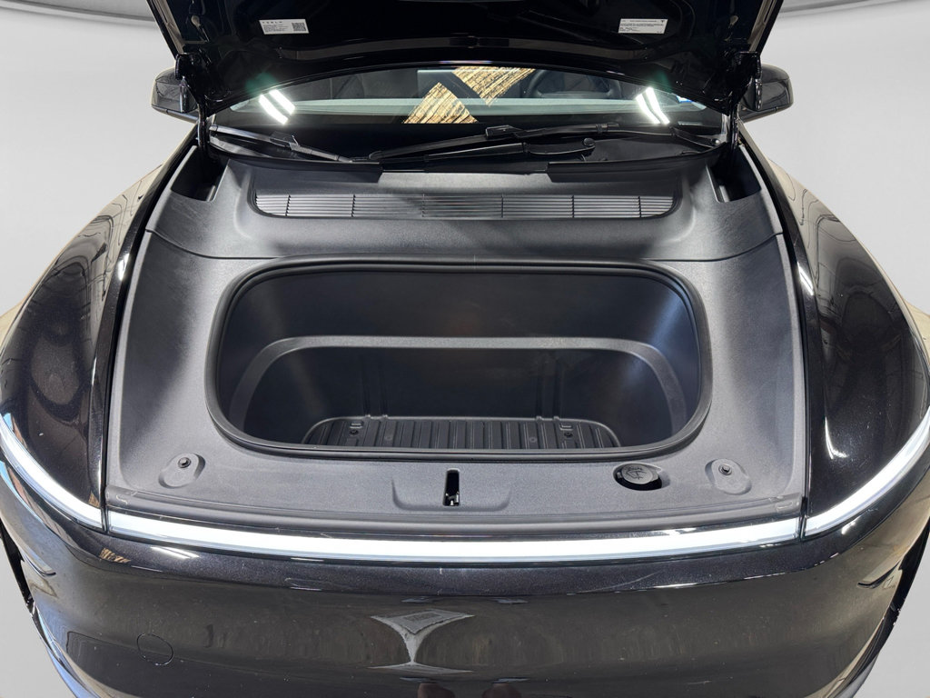 Used 2026 Tesla Model Y Long Range AWD/4WD image 24