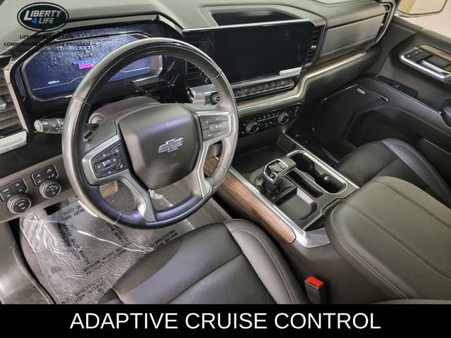 Used 2023 Chevrolet Silverado 1500 LT Trail Boss w/ LT Trail Boss Premium Package AWD/4WD image 12