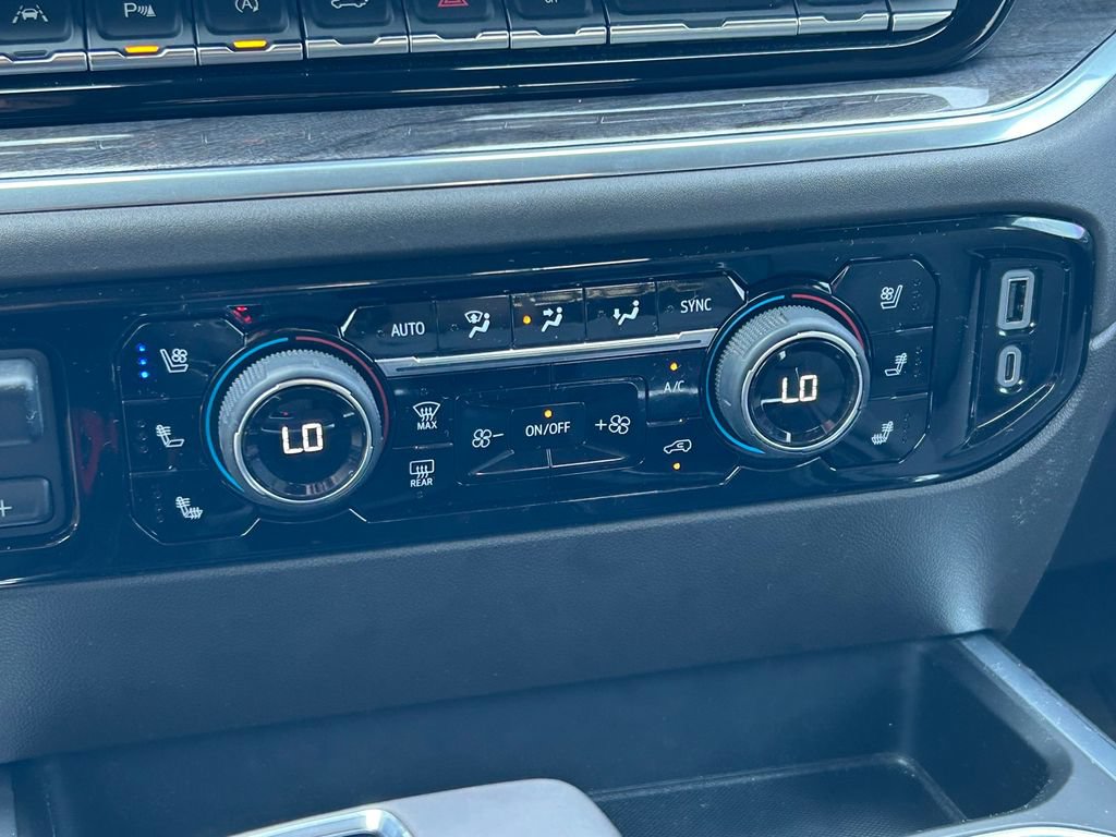 Used 2025 Chevrolet Silverado 1500 LTZ w/ LTZ Premium Texas Edition RWD image 32
