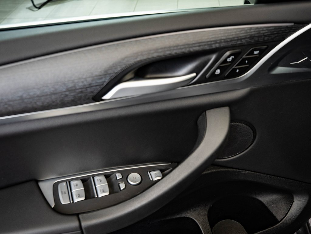 Certified 2024 BMW X3 xDrive30i w/ Convenience Package image 24