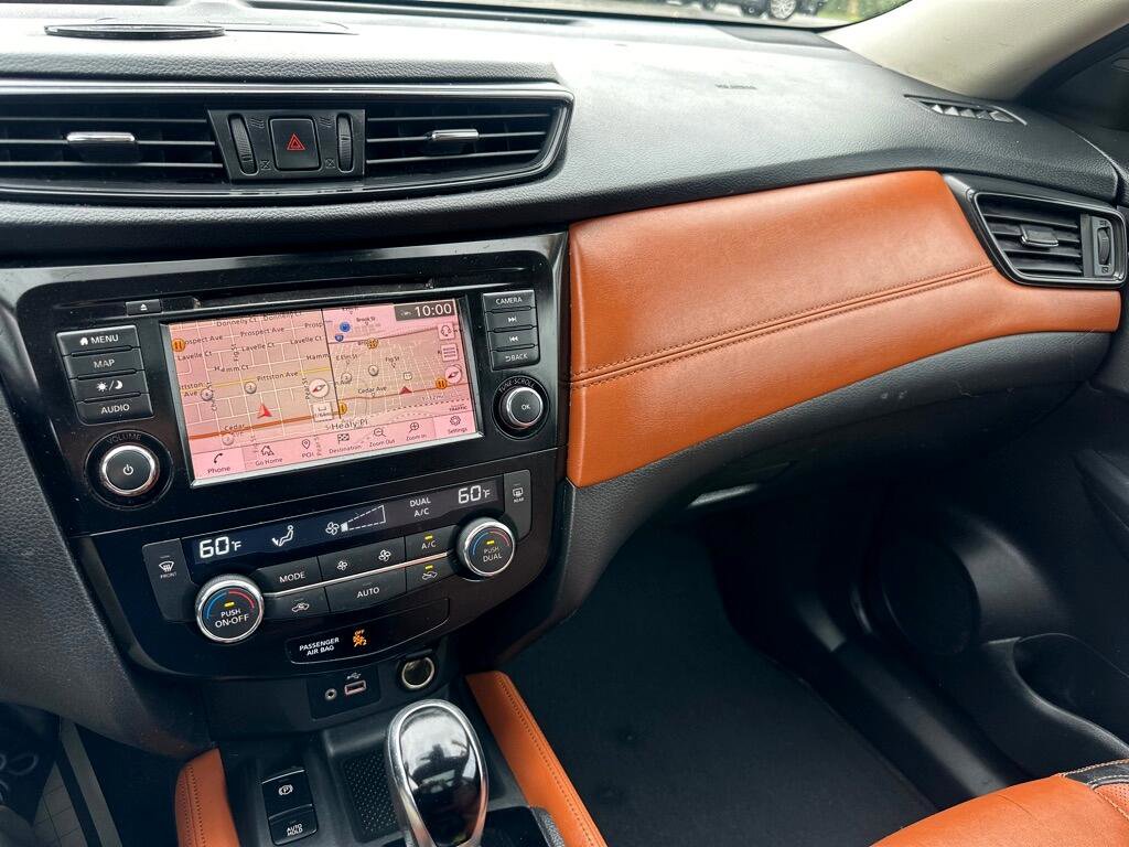 Used 2018 Nissan Rogue SL w/ Premium Package image 39