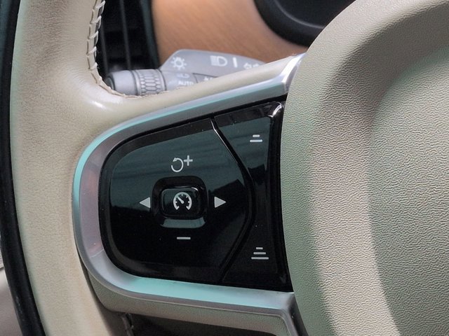 Used 2018 Volvo S90 T6 Inscription w/ Convenience Package AWD/4WD image 25