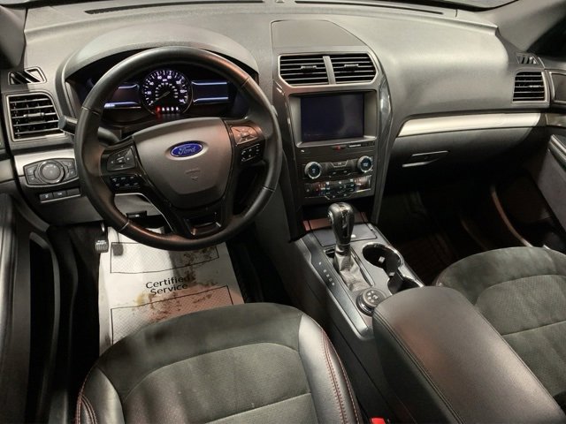 Used 2019 Ford Explorer XLT w/ Equipment Group 202A image 17