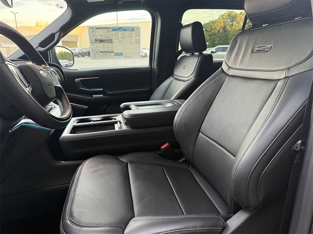 New 2025 Ford Expedition Max Platinum w/ Stealth Performance Package image 9