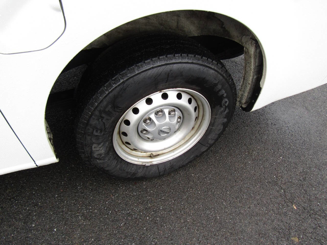 Used 2019 Nissan NV 1500 S image 24