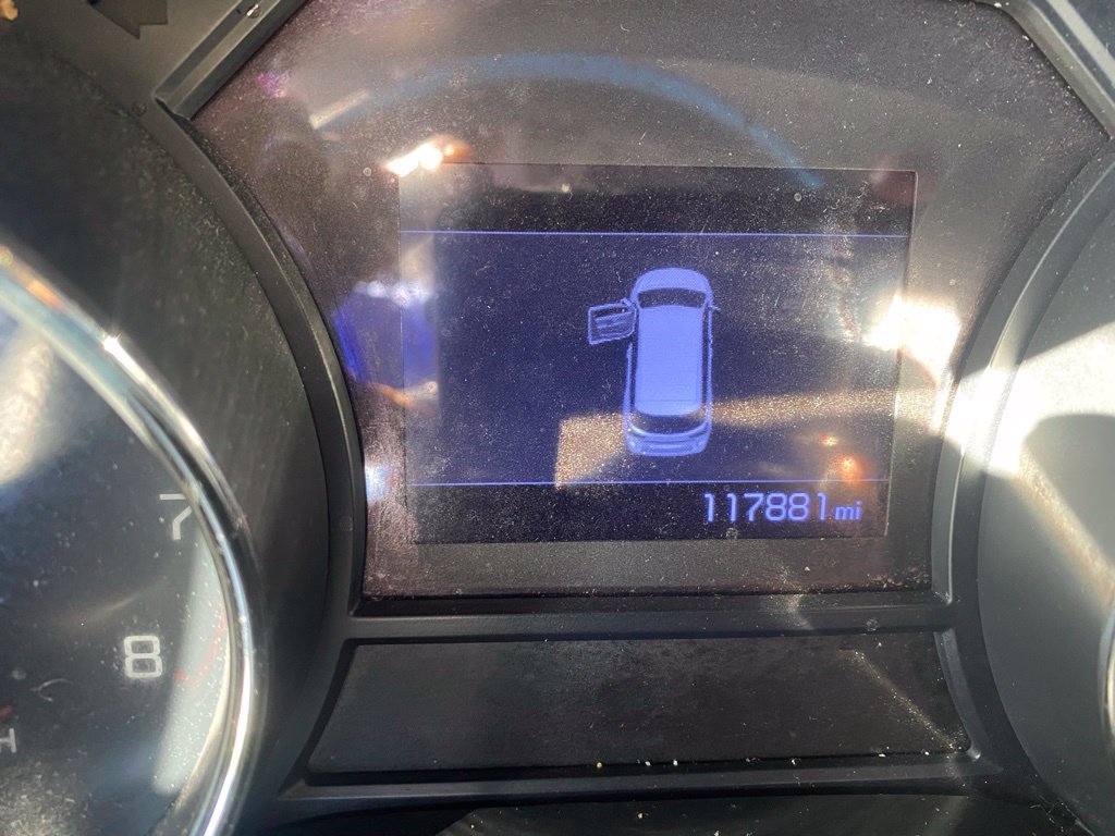Used 2020 Kia Sedona LX FWD image 2