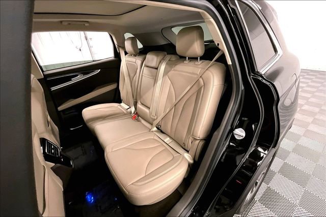 Used 2022 Lincoln Nautilus Reserve image 24