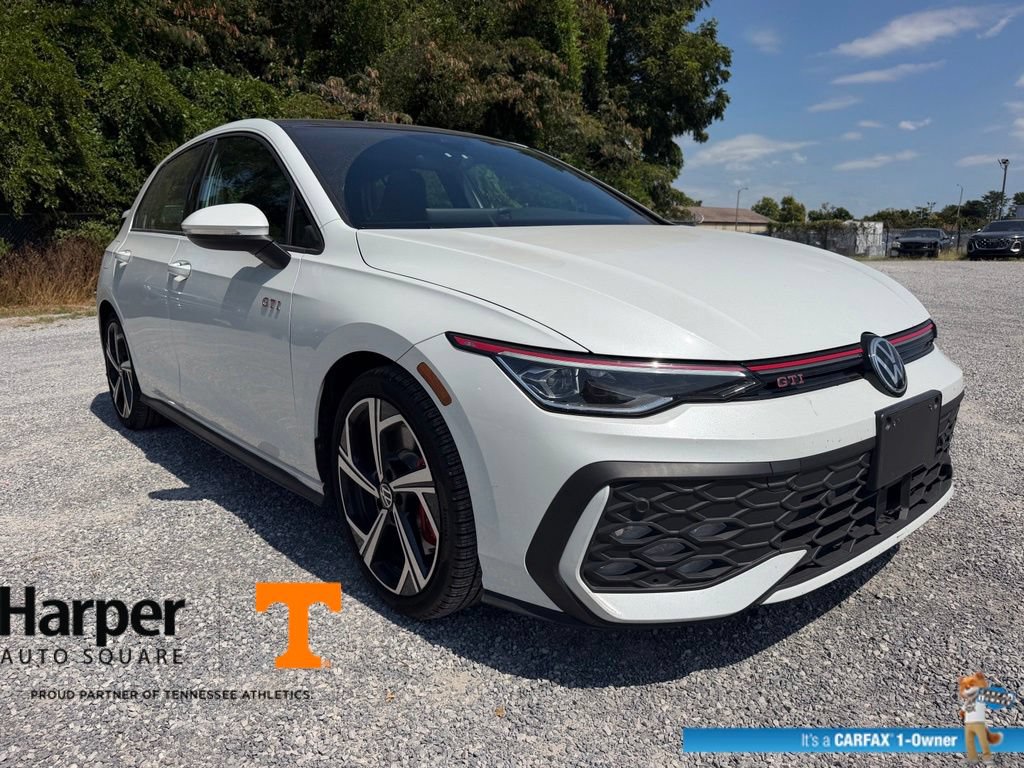 Used 2025 Volkswagen GTI SE FWD image 7