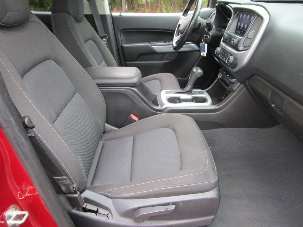 Used 2019 Chevrolet Colorado LT w/ LT Convenience Package RWD image 22