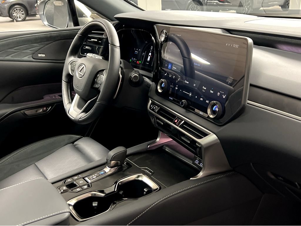 New 2026 Lexus RX 450h AWD image 28