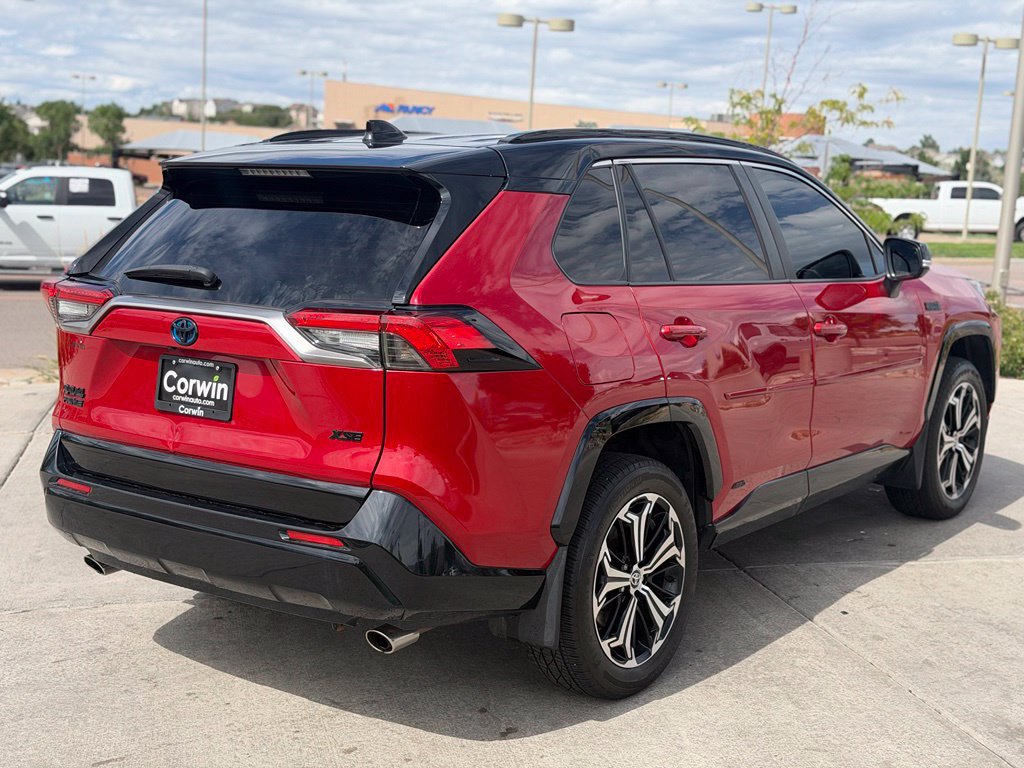 Used 2022 Toyota RAV4 XSE w/ Weather Package AWD/4WD image 9