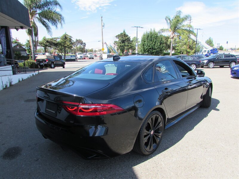 Used 2021 Jaguar XF R-Dynamic SE AWD/4WD image 7