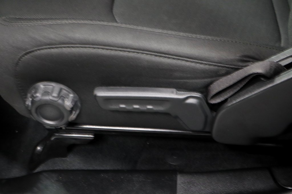 Used 2023 Jeep Wrangler Sport image 23