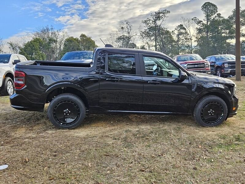 New 2026 Ford Maverick Lobo image 13