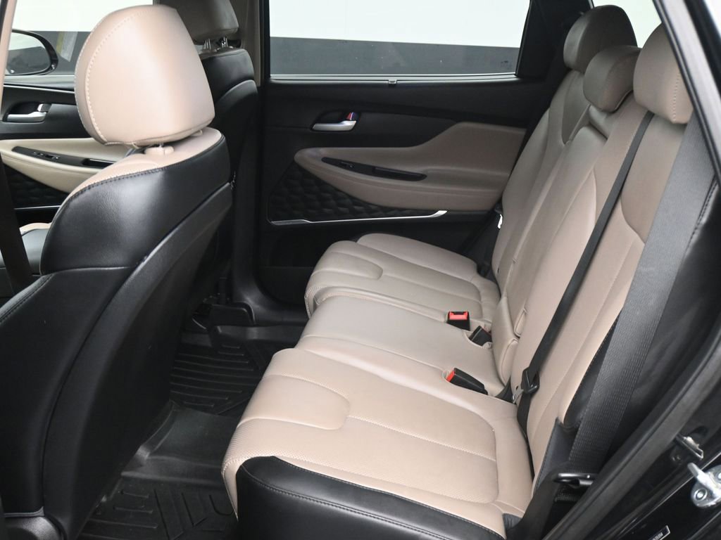 Used 2023 Hyundai Santa Fe SEL w/ Premium Package FWD image 11