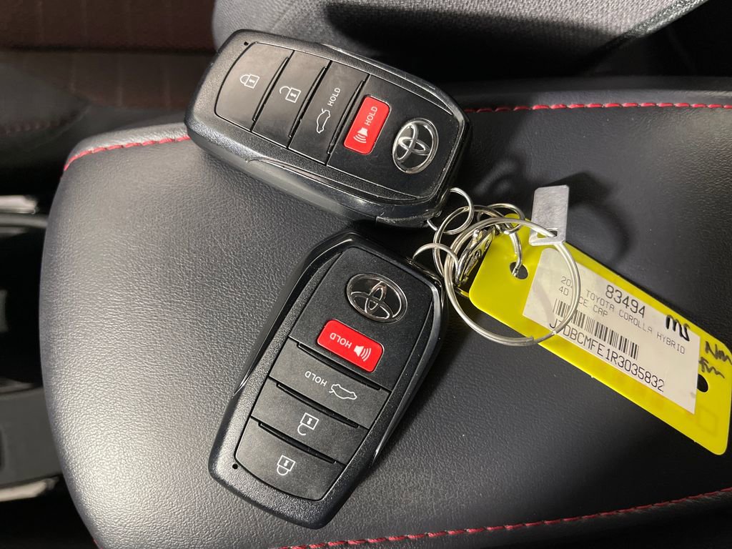 Certified 2024 Toyota Corolla SE FWD image 24