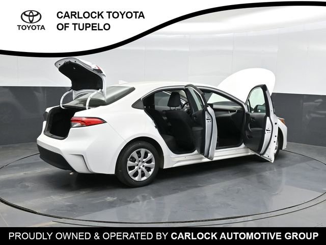 Used 2024 Toyota Corolla LE FWD image 45