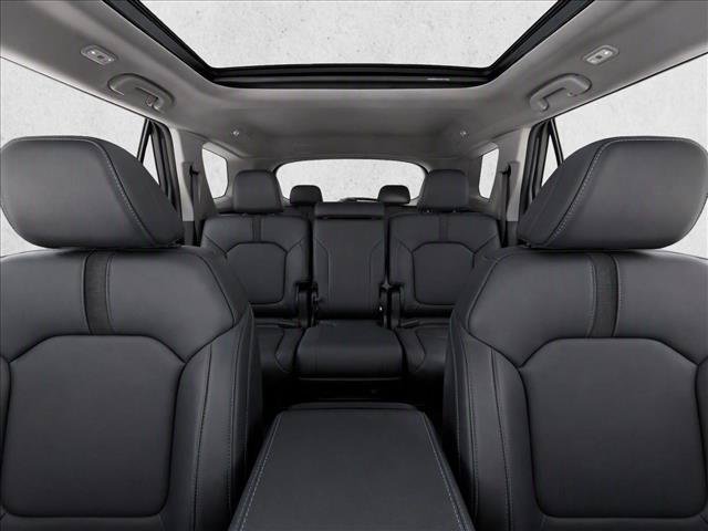 Used 2023 Honda Pilot Touring image 25