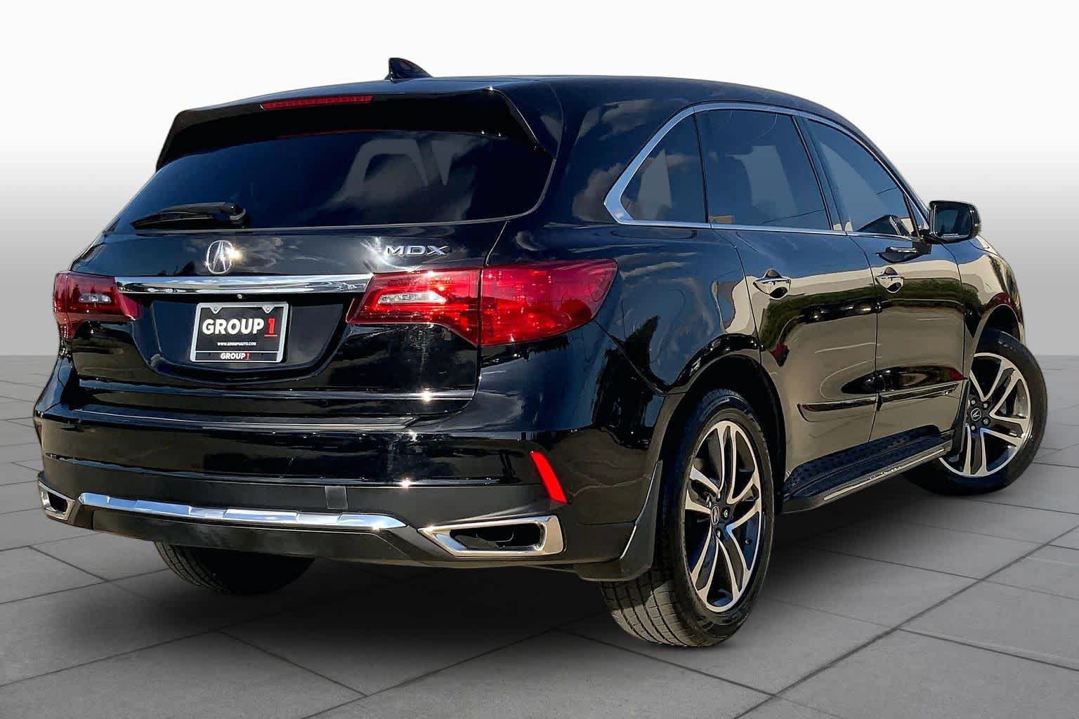 Used 2017 Acura MDX w/ Technology Package FWD image 12