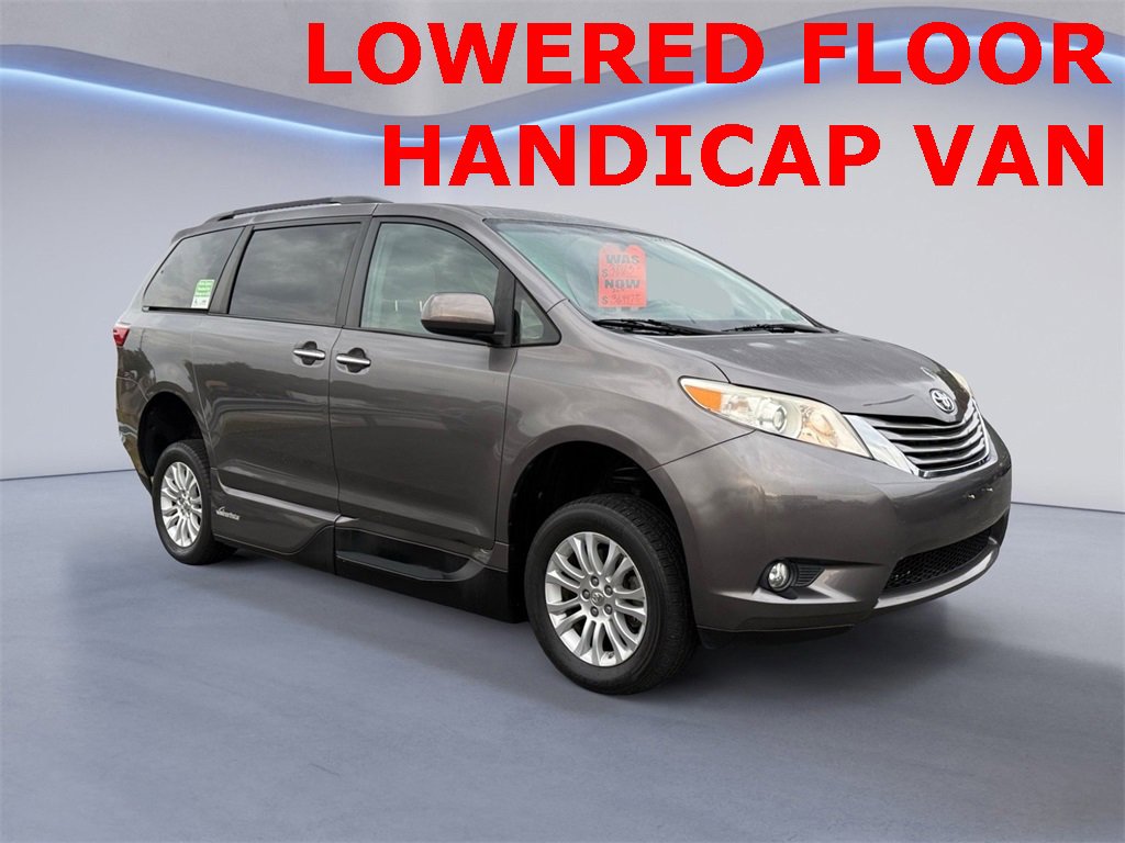 Used 2015 Toyota Sienna XLE