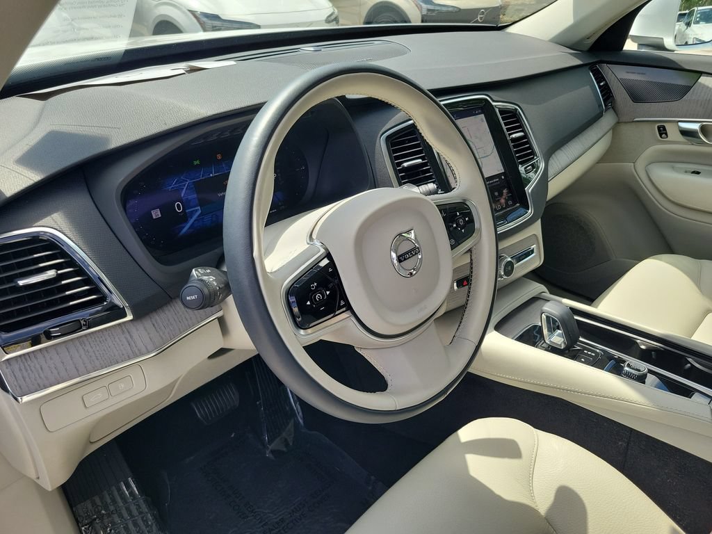 Certified 2024 Volvo XC90 T8 Plus w/ Protection Package AWD/4WD image 19