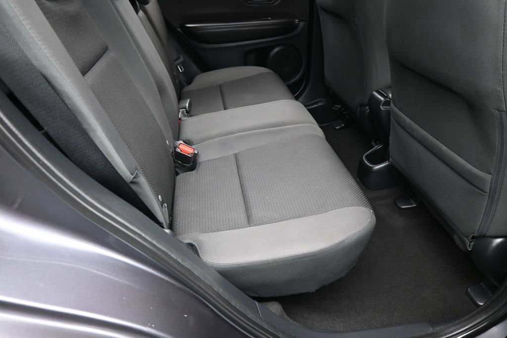 Used 2020 Honda HR-V LX image 33
