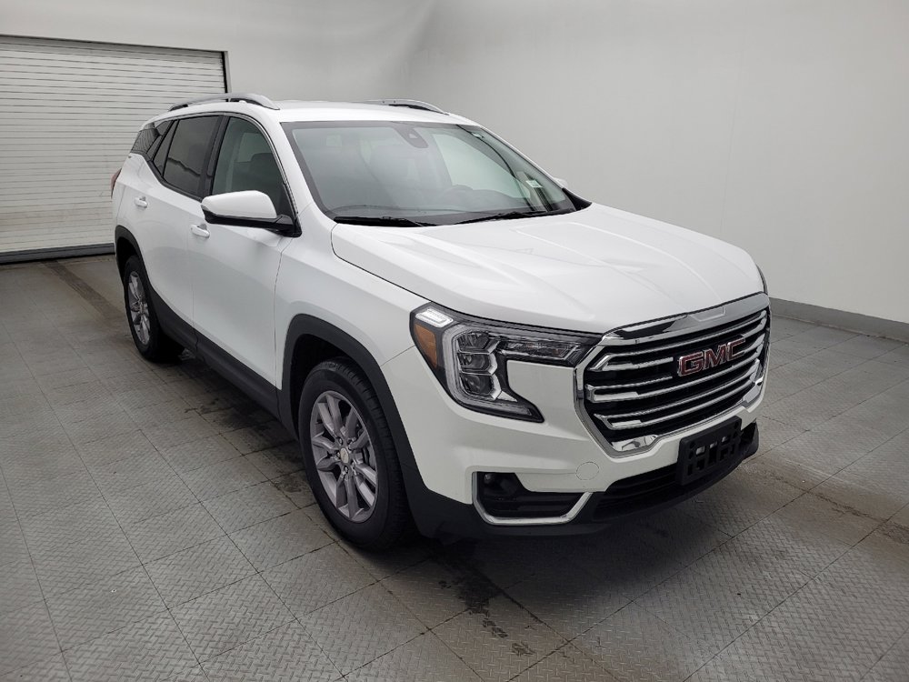 Used 2024 GMC Terrain SLT AWD/4WD image 13