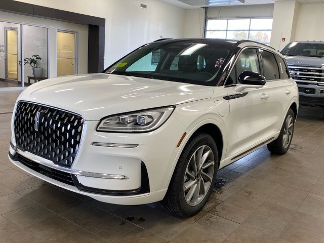 New 2025 Lincoln Corsair Grand Touring w/ Equipment Group 301A AWD/4WD image 4