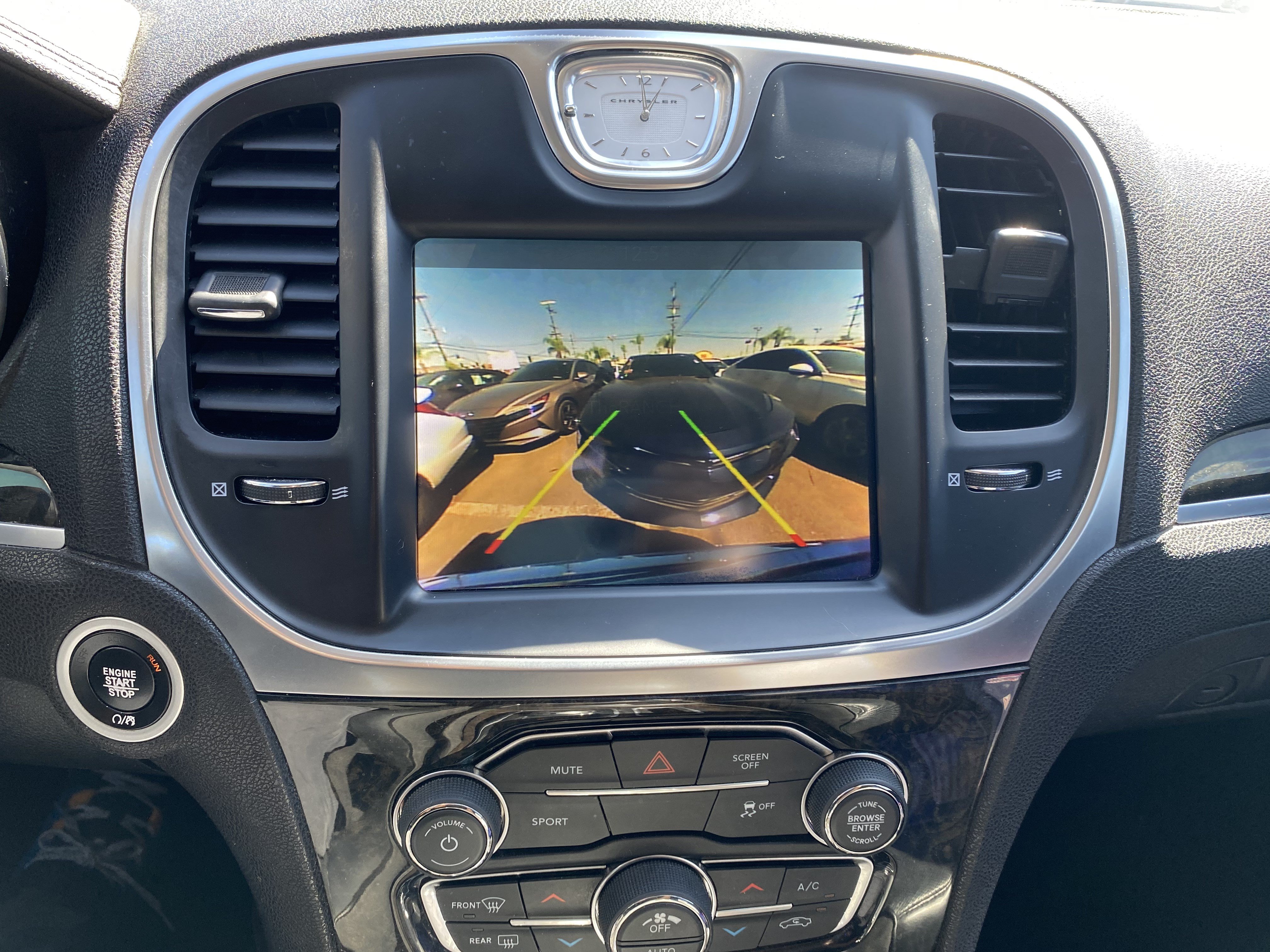 Used 2017 Chrysler 300 C RWD image 23