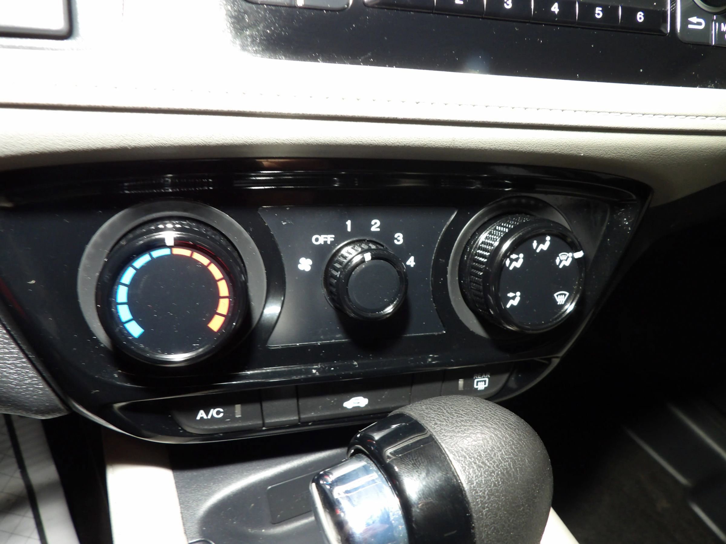 Used 2020 Honda HR-V LX image 15